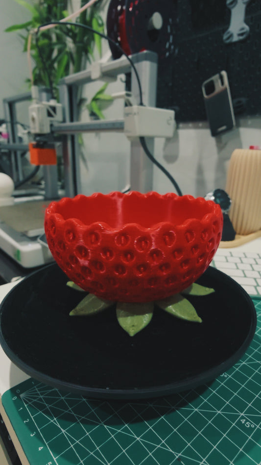 Strawberry Bowl – Decorative Fruit Bowl & Organizer